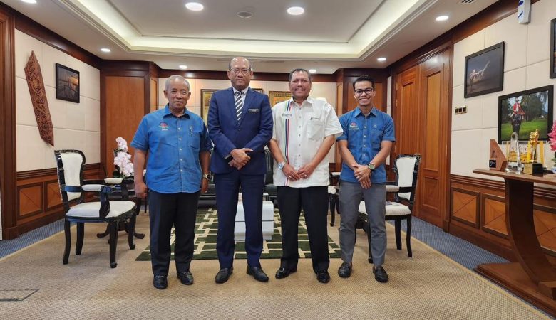 Pertemuan & Perbincangan Bersama Ketua Setiausaha KPDN Datuk Azman Mohd Yusof