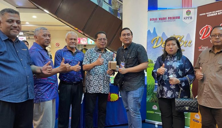 SEKITAR JUALAN PRODUK USAHAWAN DI PLAZA ANGSANA JOHOR BHARU