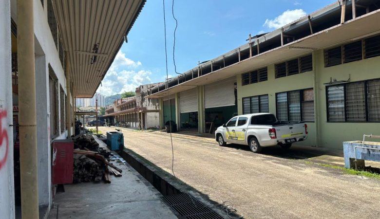 MESYUARAT DAN LAWATAN TAPAK KERJA MENAIK TARAF KOLEJ VOKASIONAL SETAPAK KUALA LUMPUR