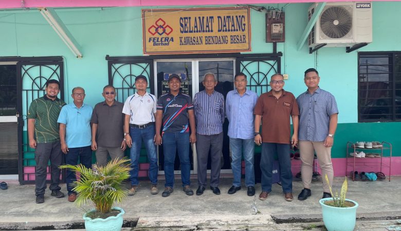 MESYUARAT PEMASARAN FELCRA BERHAD KAWASAN BENDANG BESAR KG GAJAH PERAK.